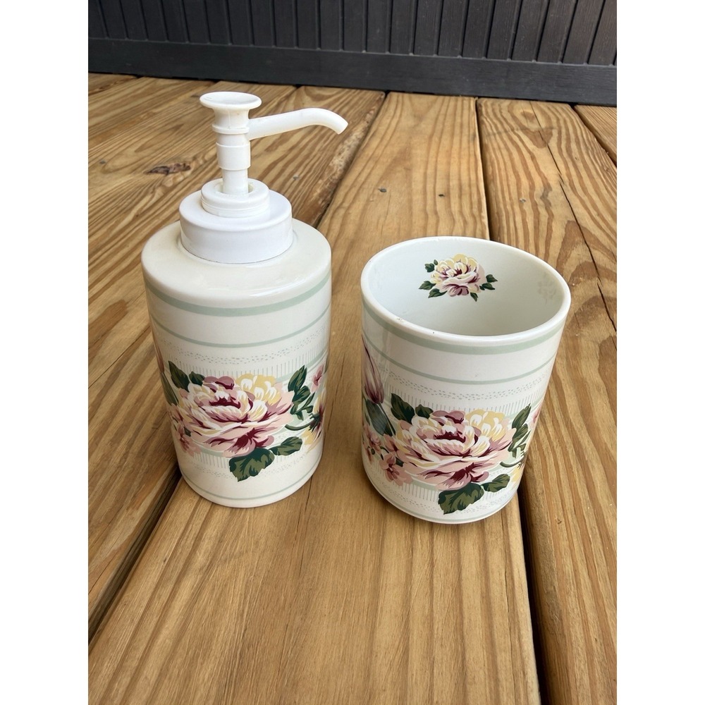 Vintage Croscill By Bathelle Fashions Floral Bath Accessories Soap Dispenser